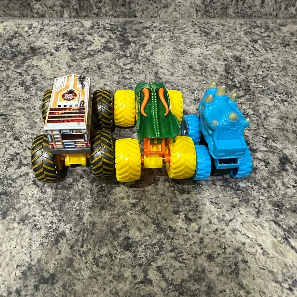 3 Monster Truck Toy Set